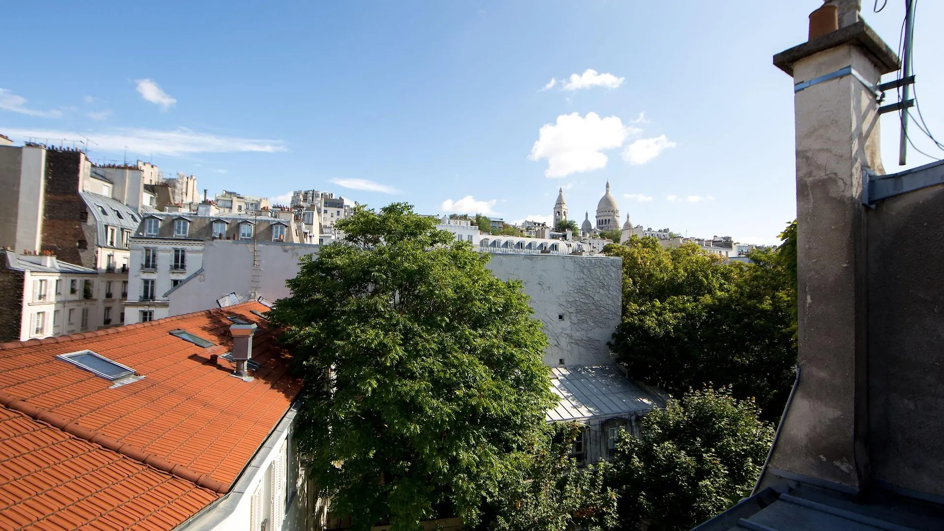 Regyn's Montmartre 2*