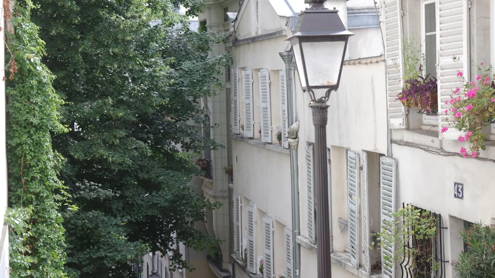 Hotel Regyn's Montmartre 2*