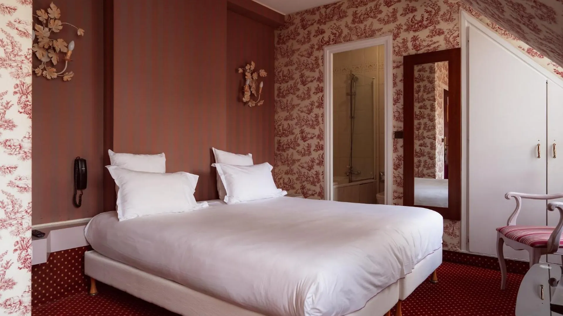 Regyn's Montmartre Hotel Paris